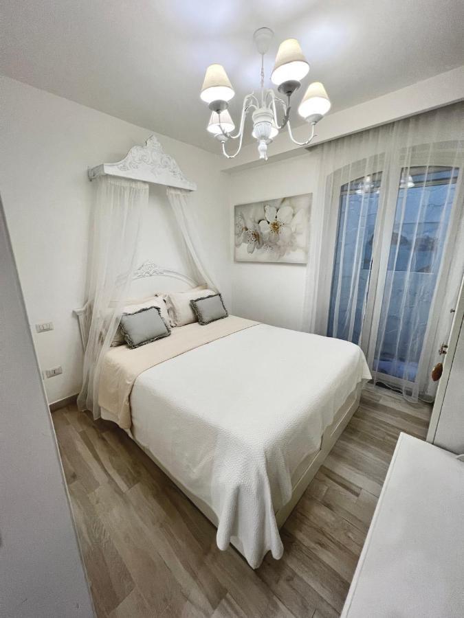 Maison Mele Ischia Bagian luar foto
