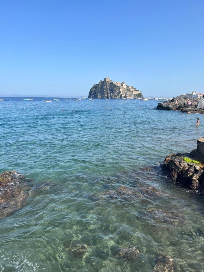 Maison Mele Ischia Bagian luar foto